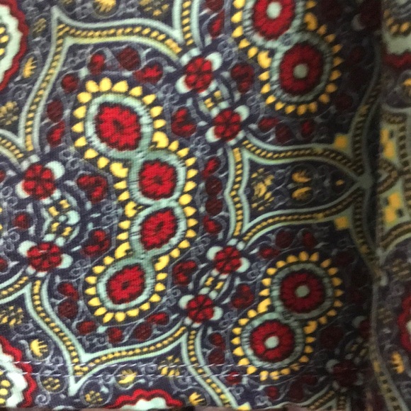 Large Madison - Picture 2 of 2